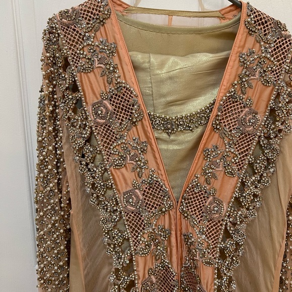 Pakistani shalwar kameez peach heavy kaam wedding dress Eid Indian high low desi - Picture 10 of 17